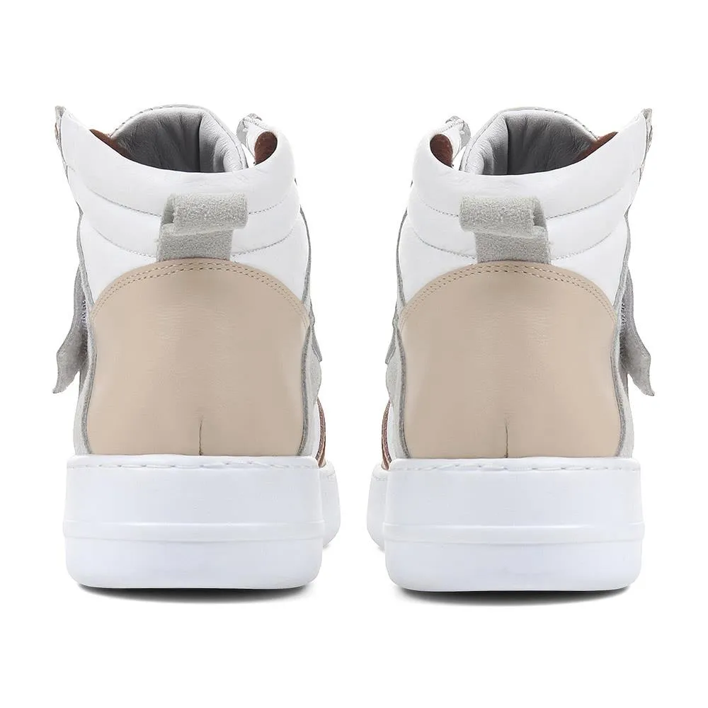 Andra Leather High Top Trainers - ANDRA / 323 090