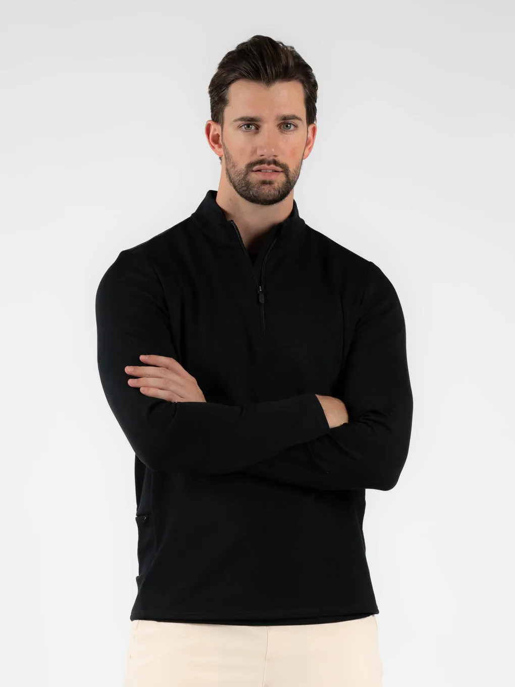 Sure! Heres an optimized title for Barrys product:

Barrys Premium Black Half-Zip Long Sleeve Shirt - Comfortable, Stylish, and Versatile