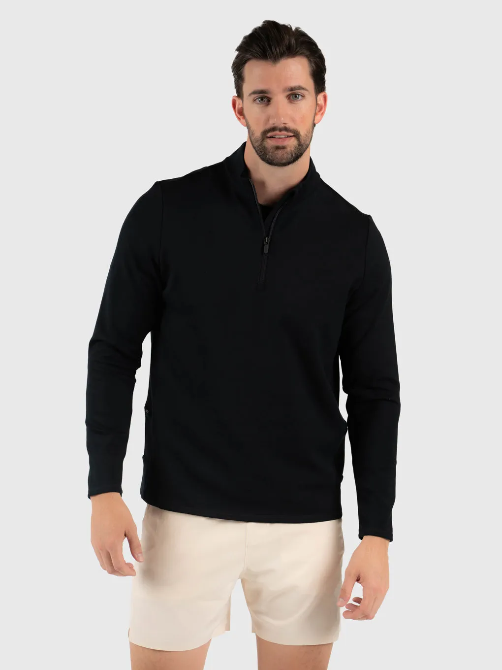 Sure! Heres an optimized title for Barrys product:

Barrys Premium Black Half-Zip Long Sleeve Shirt - Comfortable, Stylish, and Versatile