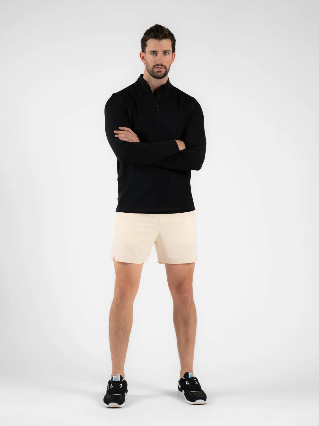 Sure! Heres an optimized title for Barrys product:

Barrys Premium Black Half-Zip Long Sleeve Shirt - Comfortable, Stylish, and Versatile