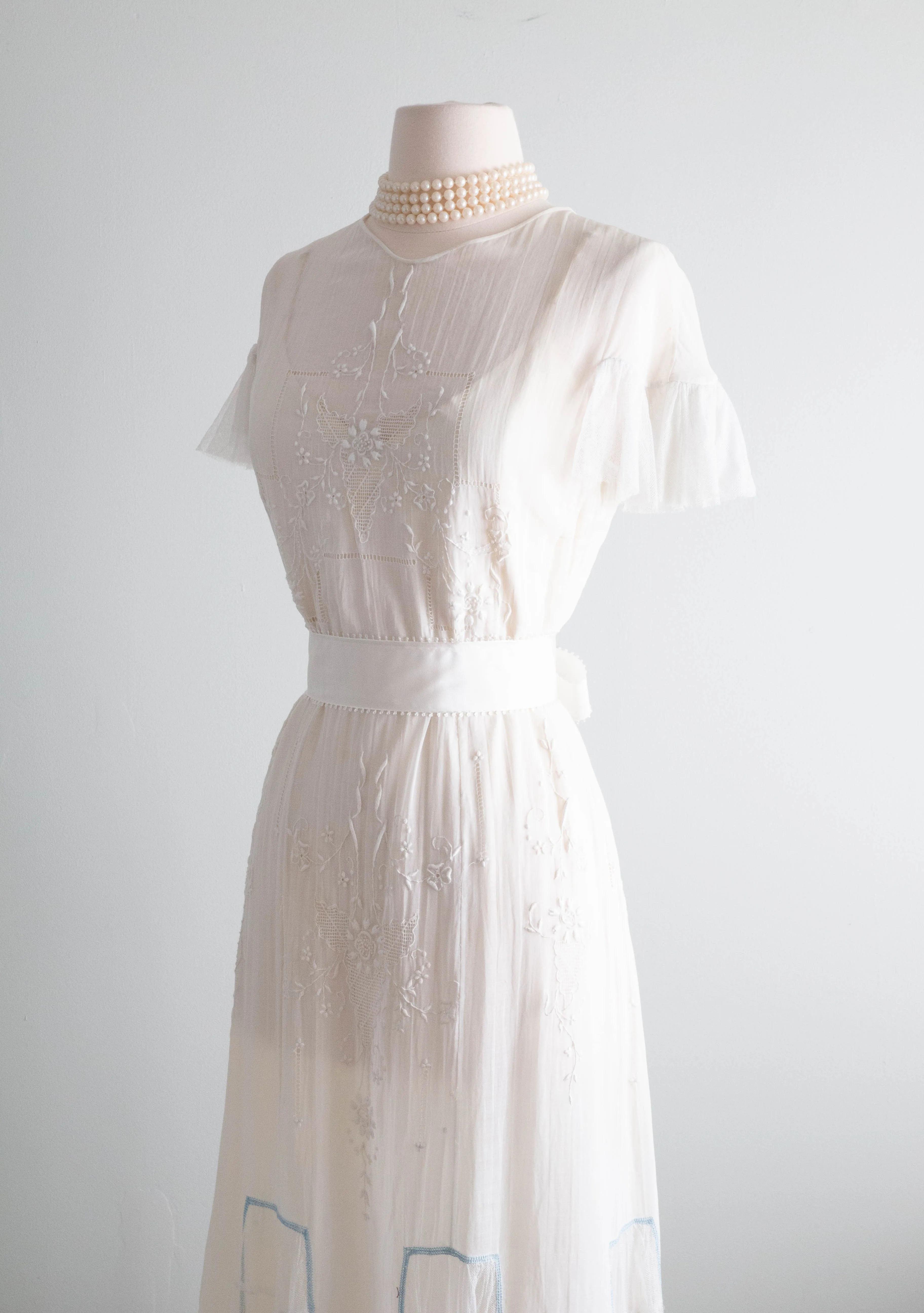 Beautiful Edwardian Embroidered Cotton Lawn Wedding Gown / SM