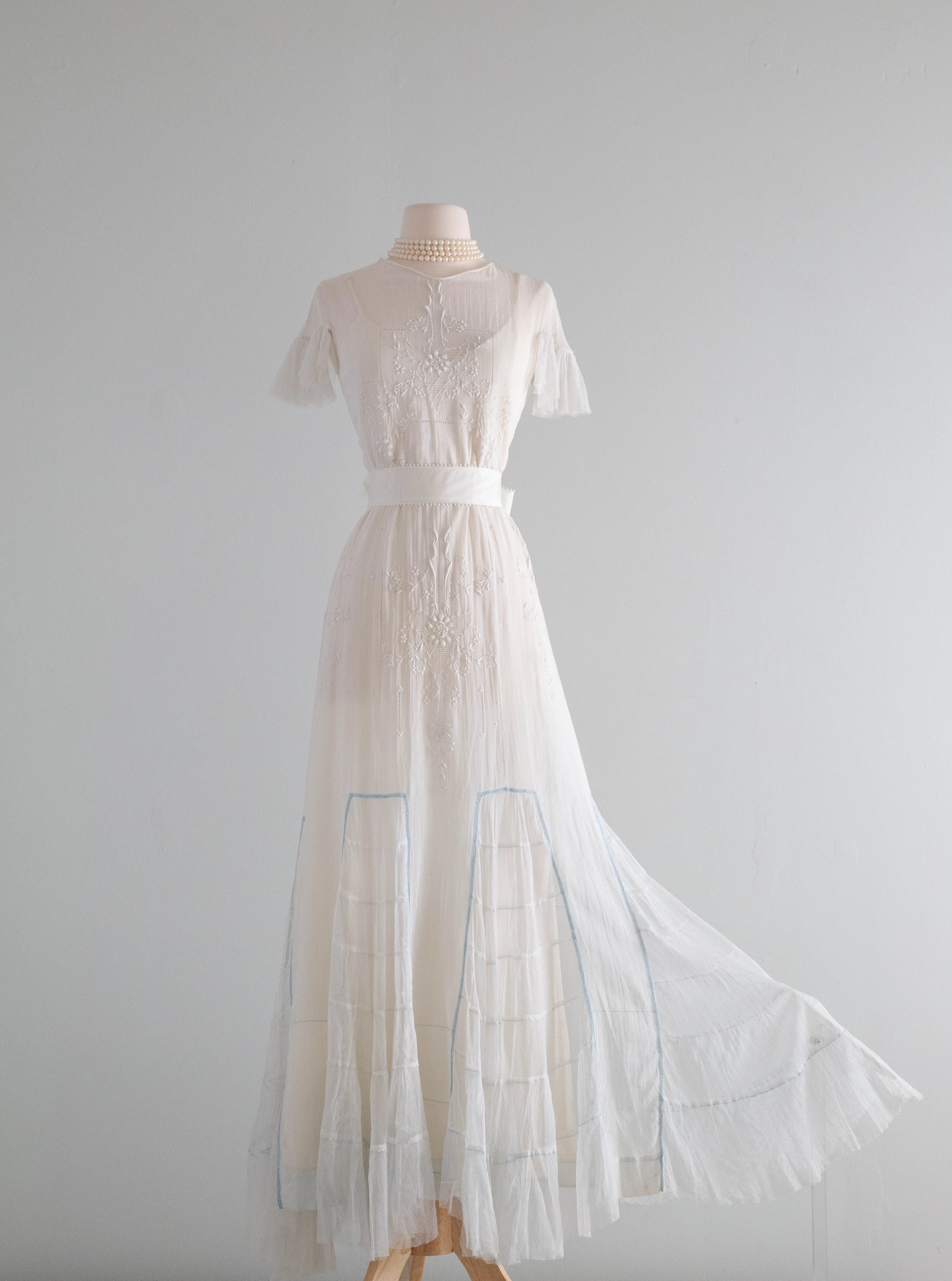 Beautiful Edwardian Embroidered Cotton Lawn Wedding Gown / SM