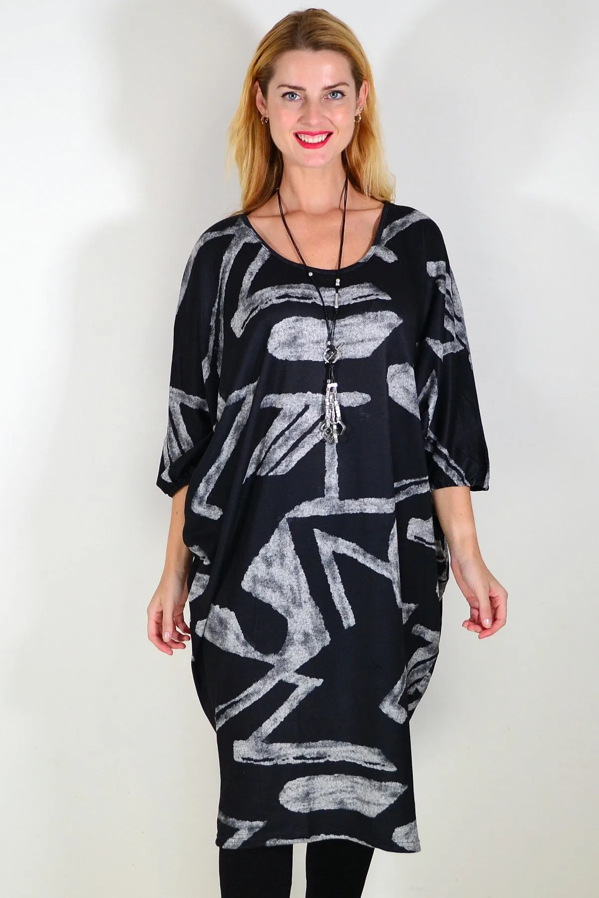 Black Retro Tapered Tunic Cocoon Dress