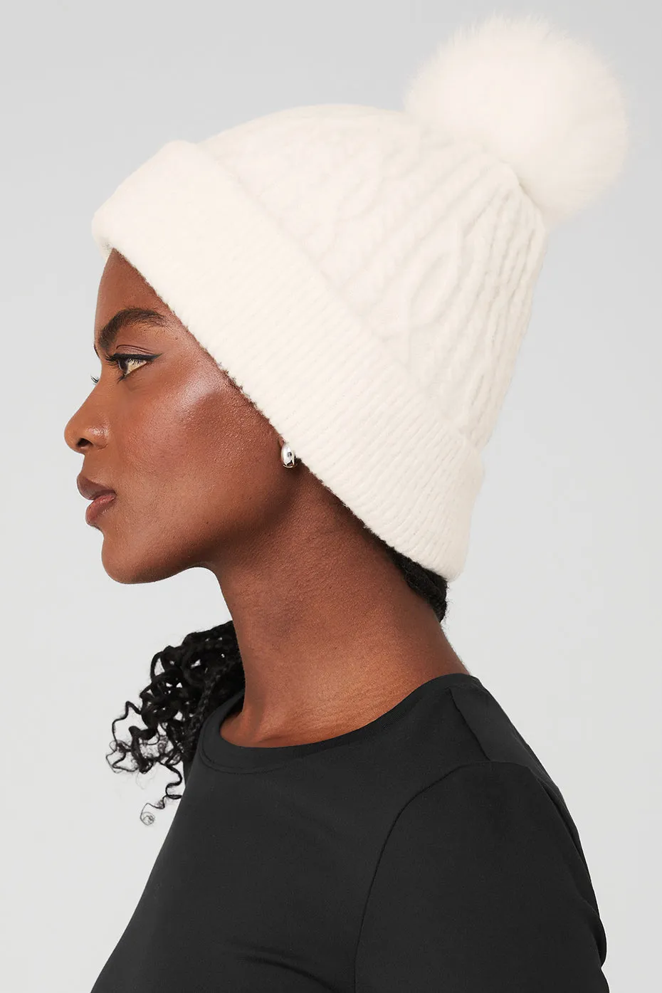 Cable Knit Beanie - Ivory