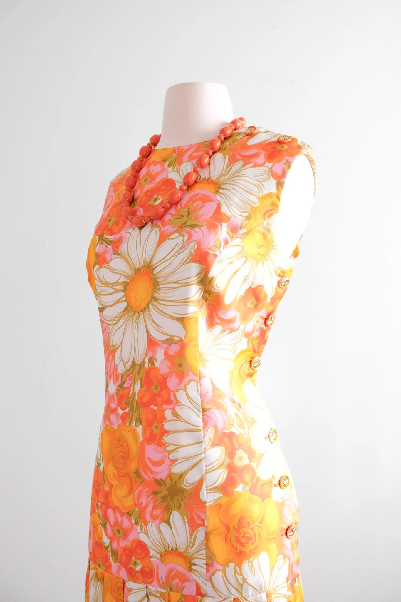 Charming 1960's Spring Dreams Bright Floral Party Dress / Sz ML