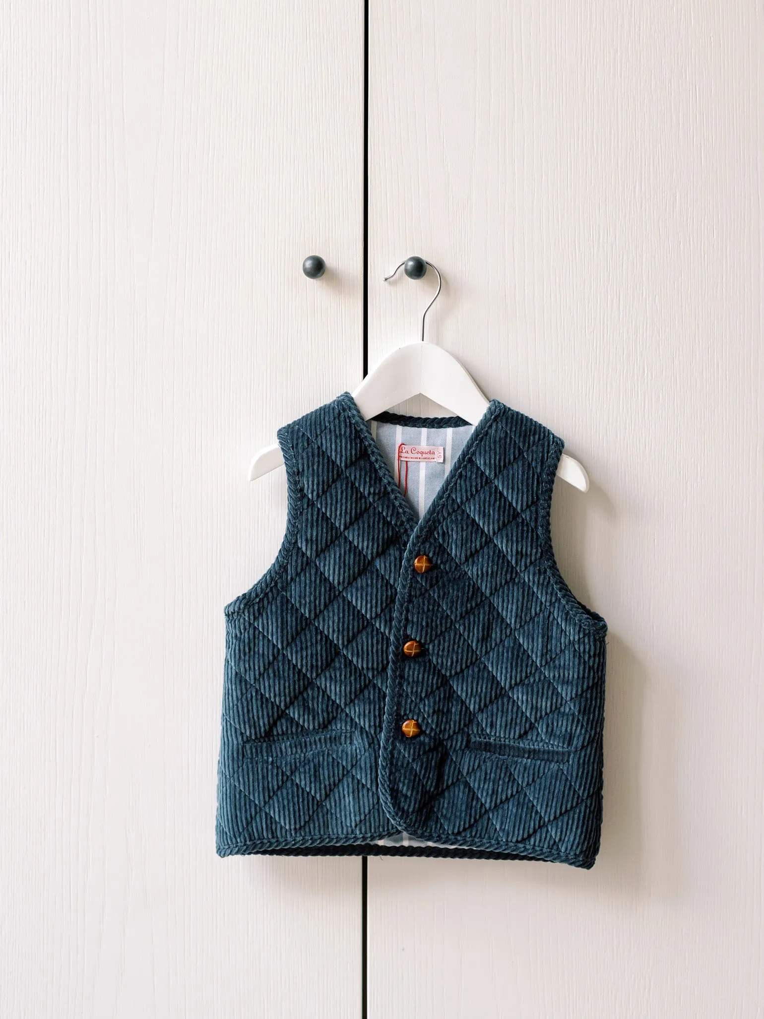 Childrens Sleeveless Caza Jacket in Dark Blue - Stylish and Durable